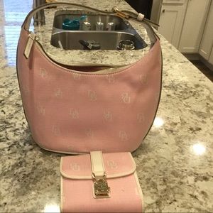 Dooney & Bourke Signature Bucket Bag & wallet